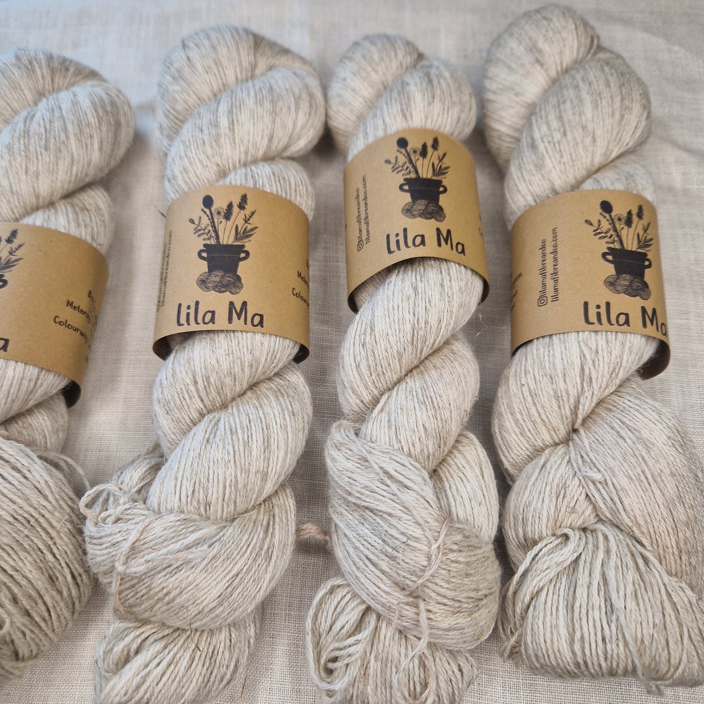 WOOL AND LINEN WASHED UNDYED 4 PLY