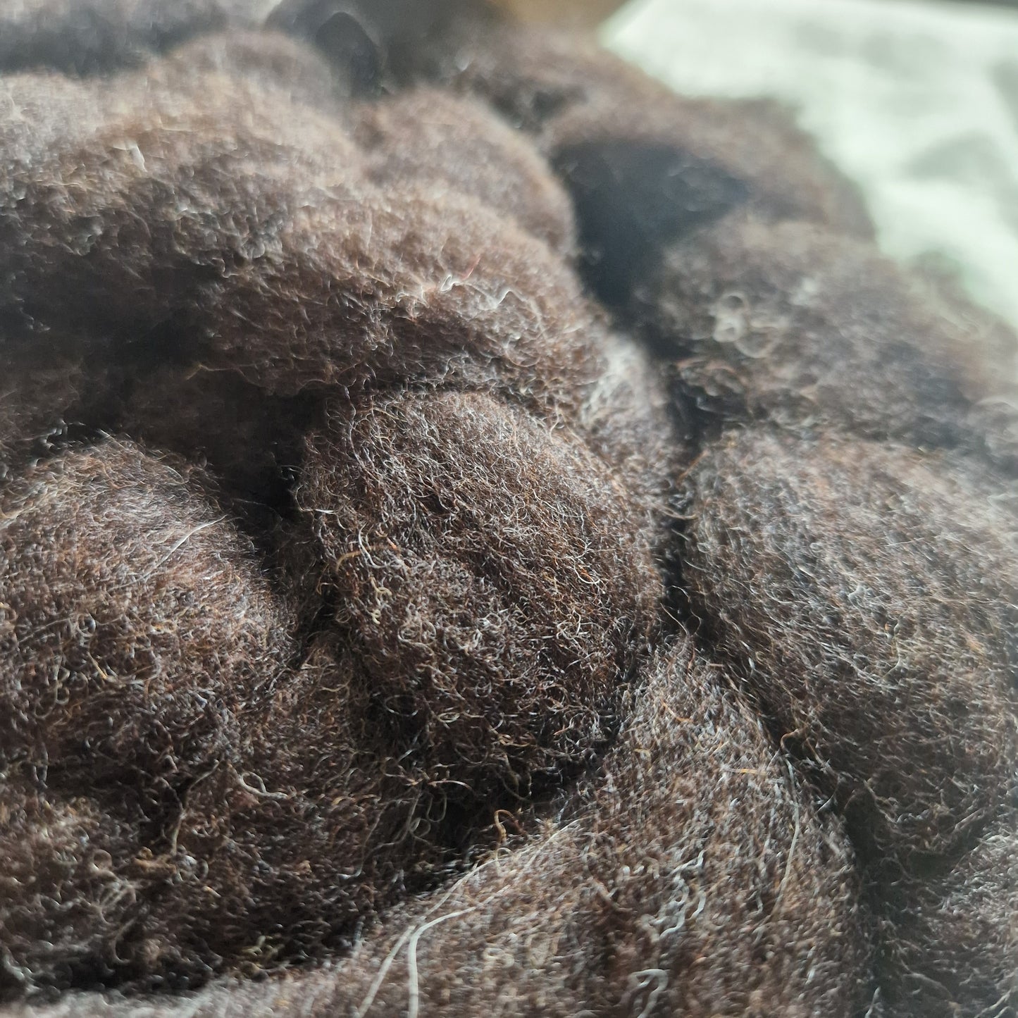 UNSPUN CARDED FIBRE BLACK WELSH