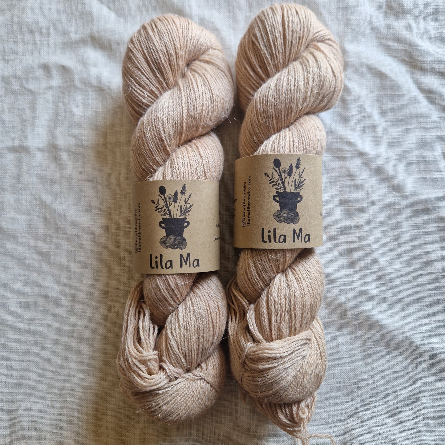 WHISPER WOOL AND LINEN 4 PLY