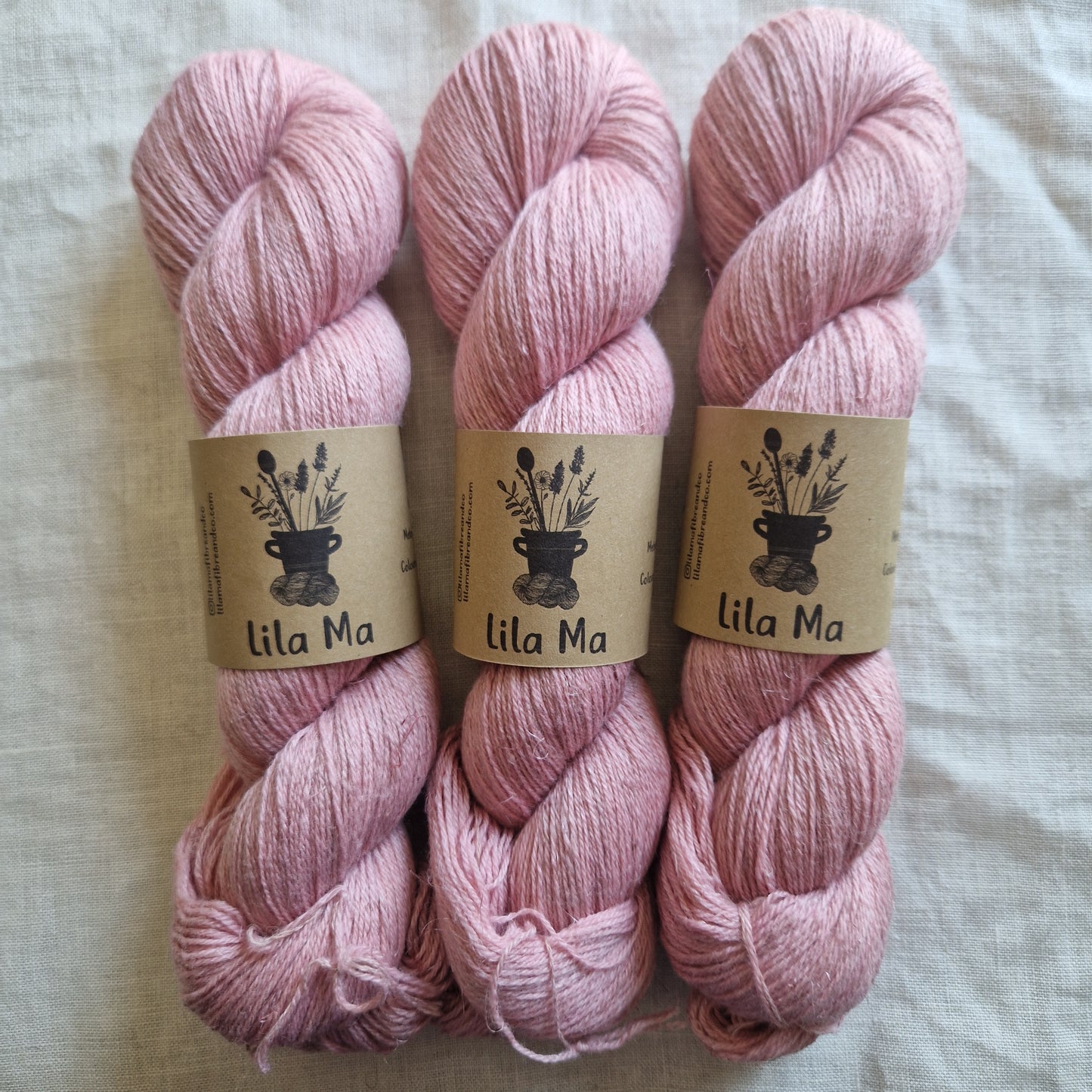BABY GIRL WOOL AND LINEN 4 PLY