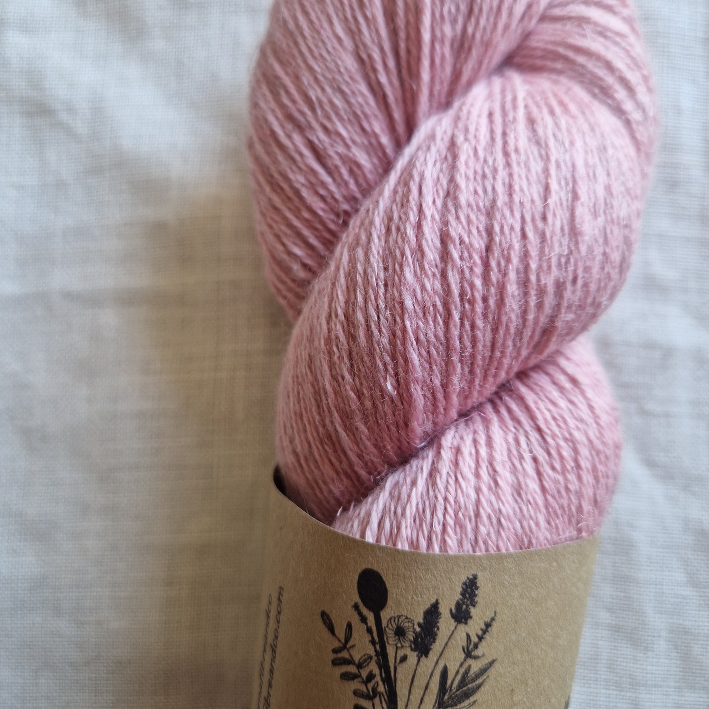 BABY GIRL WOOL AND LINEN 4 PLY