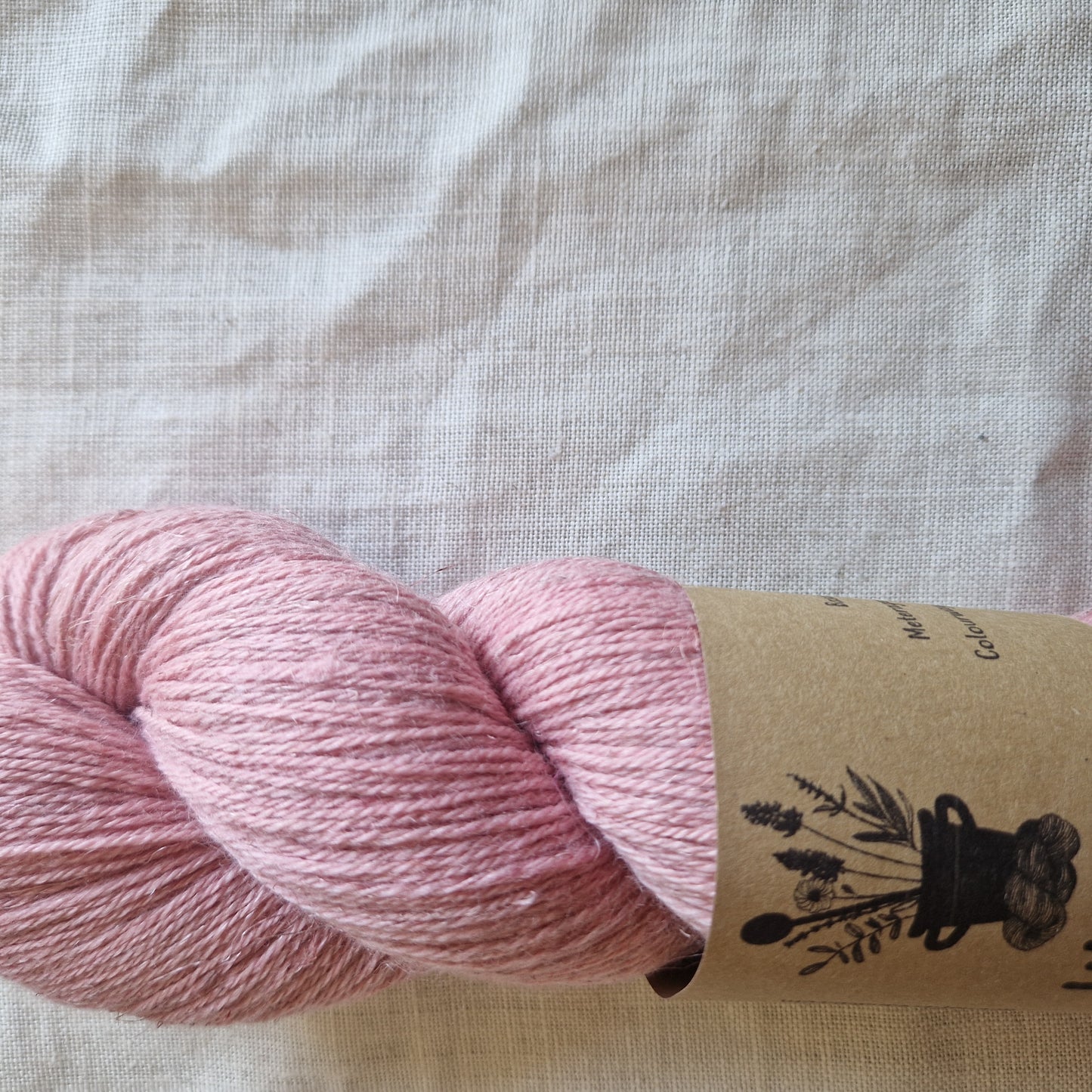 BABY GIRL WOOL AND LINEN 4 PLY