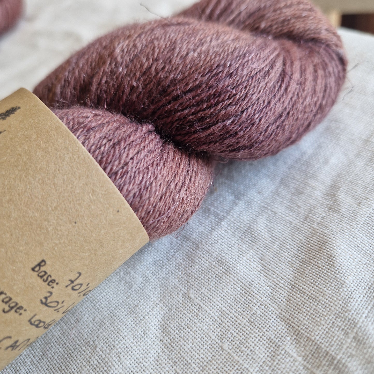MUD WOOL AND LINEN 4 PLY